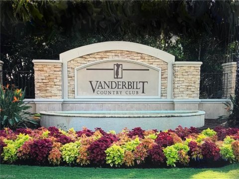 Vanderbilt Country Club Naples Florida Condos for Sale