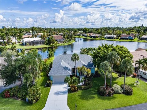 Vanderbilt Lakes Bonita Springs Florida Real Estate