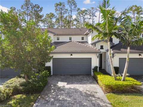 Vanderbilt Reserve Naples Florida Homes for Sale