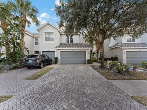 Verona Pointe Naples Real Estate