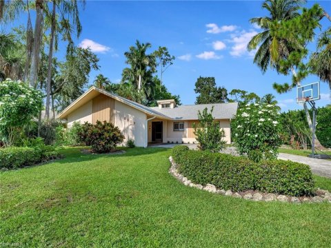 Victoria Park Naples Florida Homes for Sale