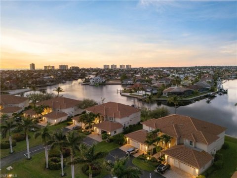 Waterway Pointe Marco Island Real Estate