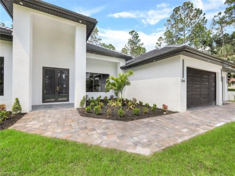 Weber Woods Naples Real Estate