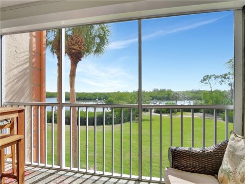 Wiggins Bay Naples Florida Real Estate