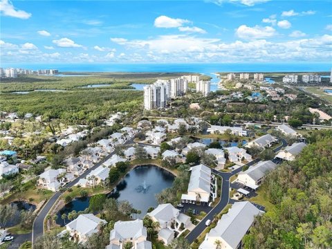 Wiggins Lakes And Preserves Naples Florida Condos for Sale