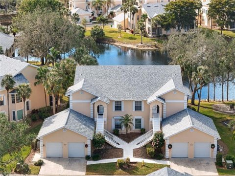 Wiggins Lakes And Preserves Naples Florida Condos for Sale