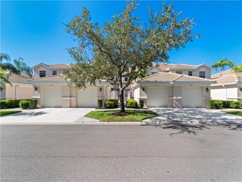 Wilshire Lakes Naples Florida Real Estate