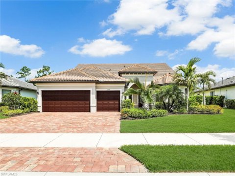 Winding Cypress Naples Real Estate